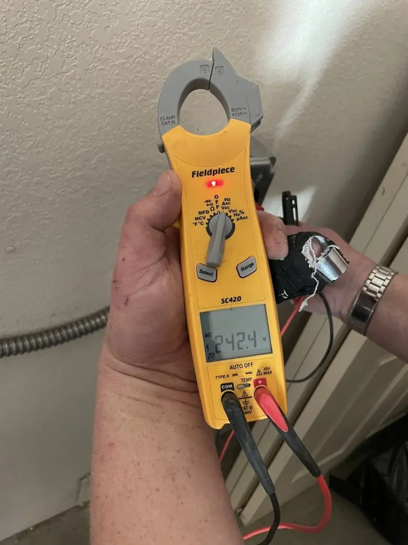 Voltage testing with clamp meter during Circuit Breaker Repair in Stanhope